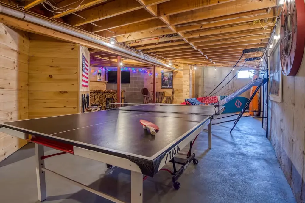 Basement ping-pong room